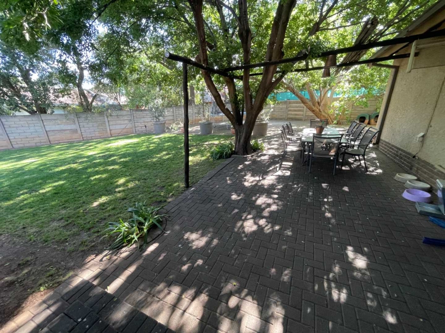 3 Bedroom Property for Sale in Pellissier Free State